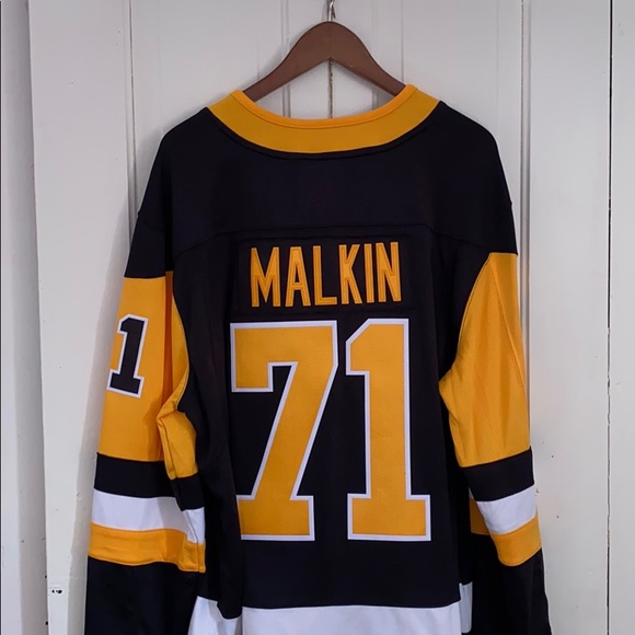 Fanatics Pittsburgh Penguins Jersey - Picture 2 of 2